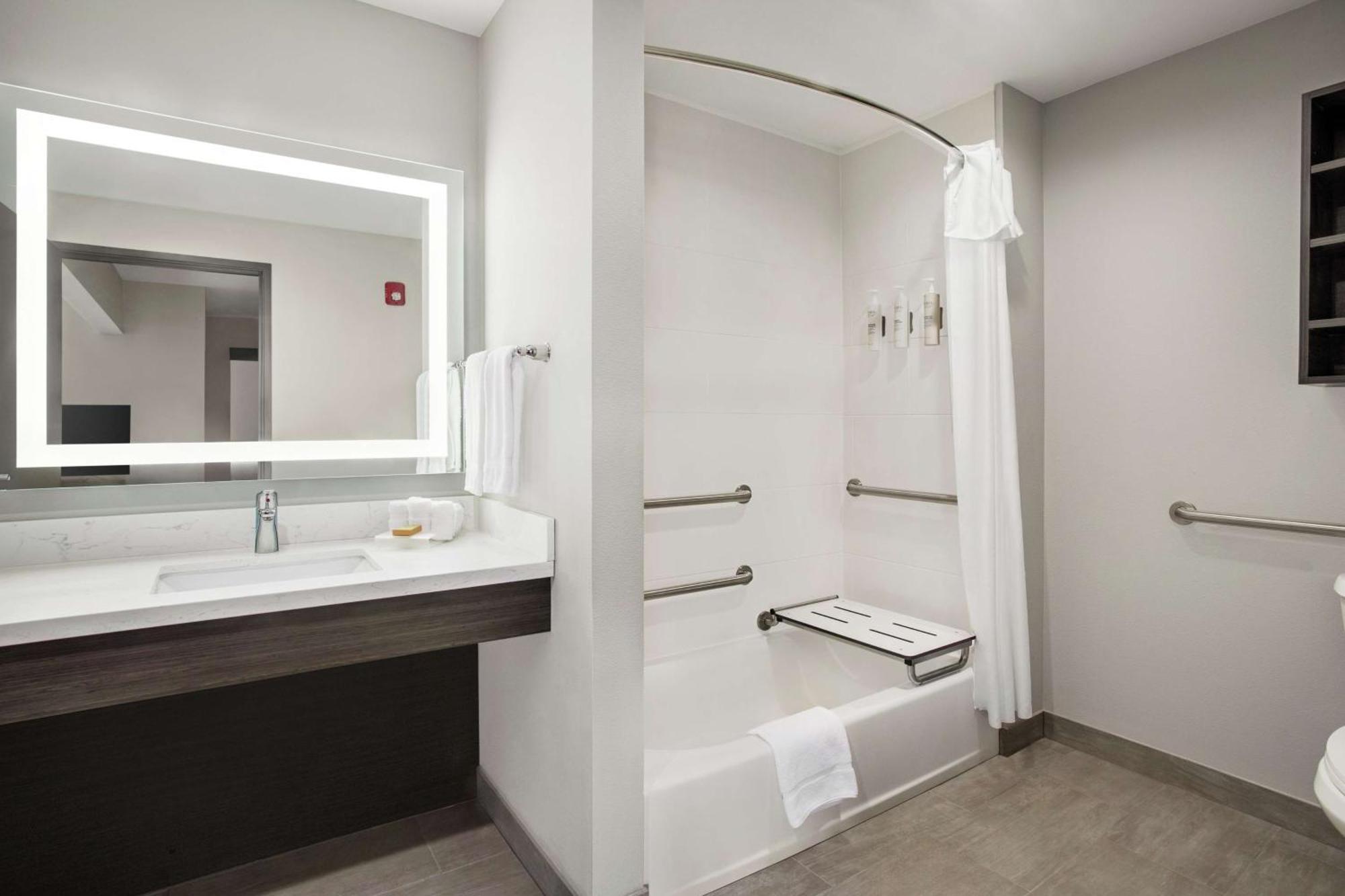 Homewood Suites By Hilton Springfield Medical District Экстерьер фото